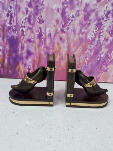 paire de serre livres en bois et cuivre sabot kitsch