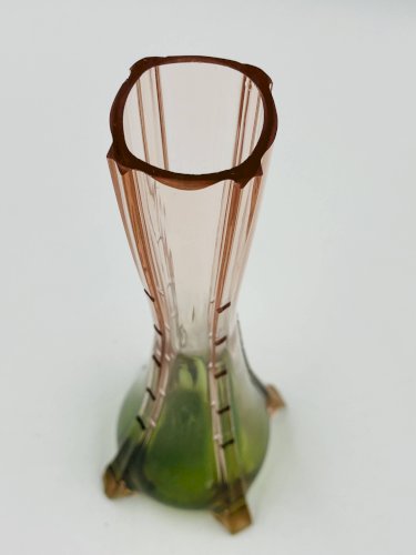 Paire de soliflores vintage en verre rose et vert