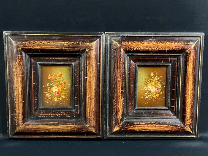Paire de tableaux huile sur cuivre Nature morte aux bouquets de fleurs