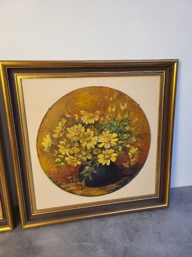 PAIRE DE TABLEAUX HUILE SUR PANNEAU MEDAILLONS SIGNE M.SOMBSTHAY DU XIX ème