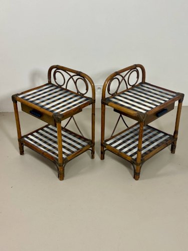 Paire de tables de chevet en rotin et damier noir et blanc, années 70
