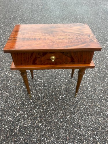 Paire de tables de chevets 1950