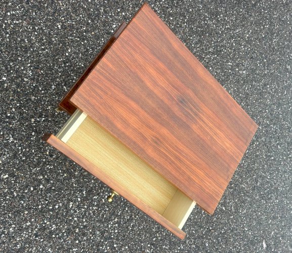 Paire de tables de chevets 1950