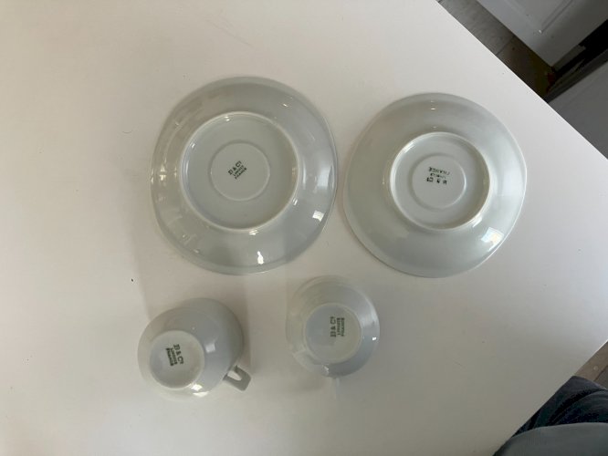 paire de tasses sous tasses limoges Bernardaud B & Co