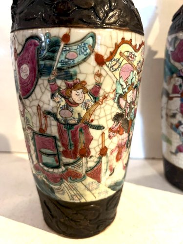 Paire de vases a col en porcelaine de NANKIN XX siècle