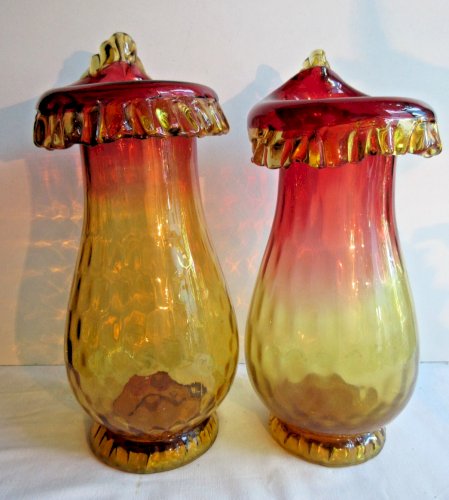 PAIRE DE VASES ART NOUVEAU VERRE ROUGE ET AMBRE, AMBERINA