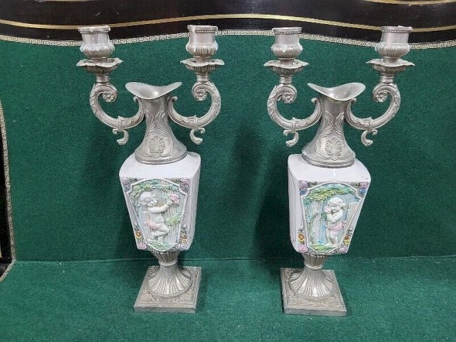 PAIRE DE VASES BOUGEOIRS ITALIE