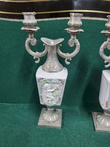 PAIRE DE VASES BOUGEOIRS ITALIE