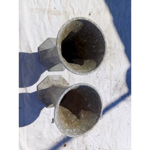 Paire de Vases en Aluminium 1900