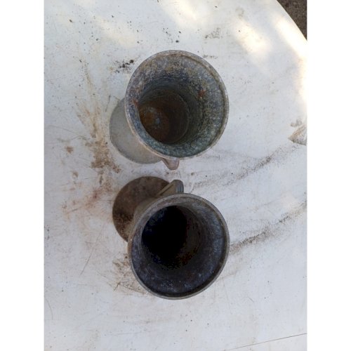 Paire de Vases en Aluminium 1900