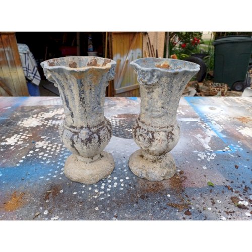 Paire de Vases en Fonte 1900 de Charleville - Mézières