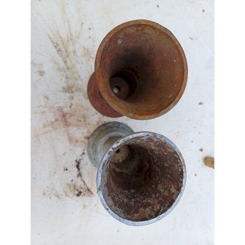 Paire de Vases en Fonte 1900 de Charleville - Mézières