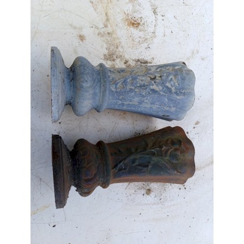 Paire de Vases en Fonte 1900 de Charleville - Mézières