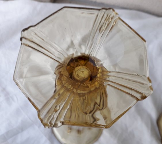 Paire de vases en verre