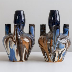 Pair of vintage marbled blue and brown soliflore vases – 1950s ceramic