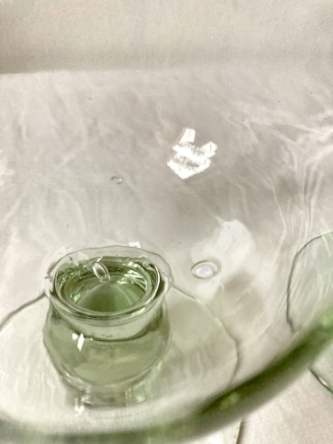 Paire de verres à pied en verre soufflé artisanal