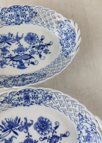 Paire de vide poche, décor Blue Onion / en porcelaine de Tchécoslovaquie / Czech