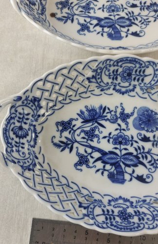 Paire de vide poche, décor Blue Onion / en porcelaine de Tchécoslovaquie / Czech