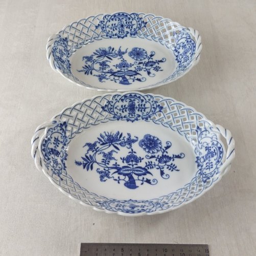 Paire de vide poche, décor Blue Onion / en porcelaine de Tchécoslovaquie / Czech