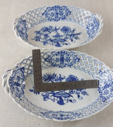 Paire de vide poche, décor Blue Onion / en porcelaine de Tchécoslovaquie / Czech