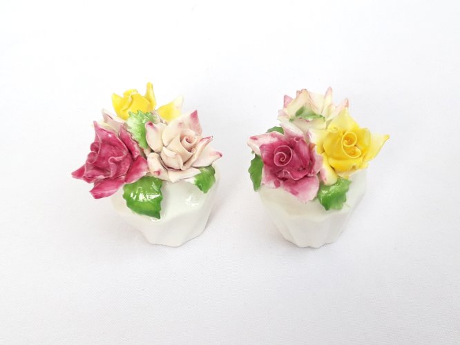 Paire miniatures porcelaine anglaise style capodimonte