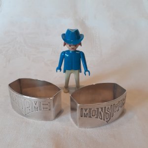 Paire ronds de serviette Art Déco métal argenté