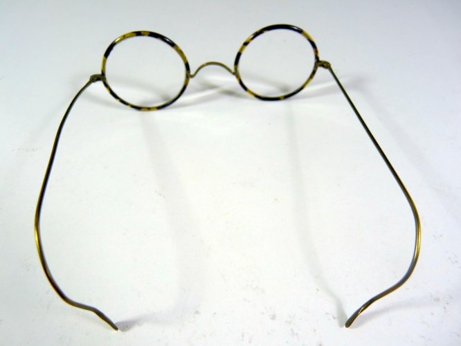 Paires de lunettes vue vintage verres ronds style John LENNON