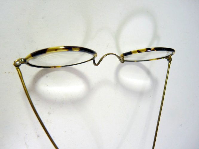 Paires de lunettes vue vintage verres ronds style John LENNON