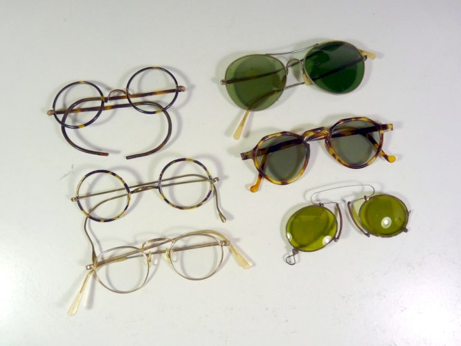 Paires de lunettes vue vintage verres ronds style John LENNON