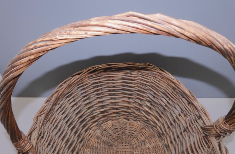 -PANIER ANCIEN OSIER Tressé PUR JUS de GRENIER à Dépoussiérer COLLECTION D
