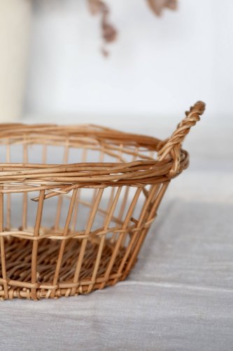 Panier de rangement rond en osier ajouré avec poignées tressées