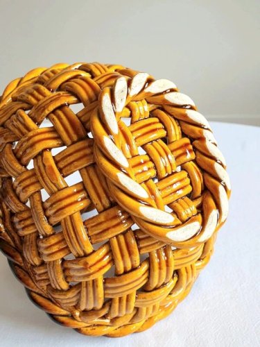 Panier en céramique tressée vintage