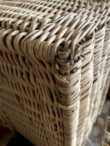 Panière en osier avec couvercle convexe