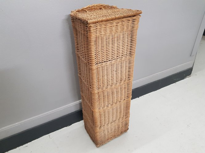 panière en osier vintage