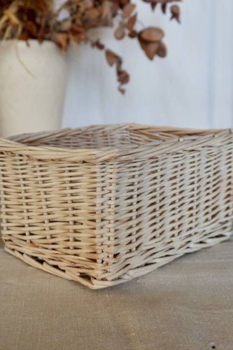 Paniers de rangement vintage en osier blanc