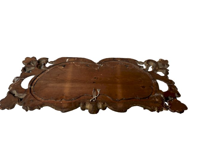 Panneau a encadrement en bois sculpté patiné XVIII siècle
