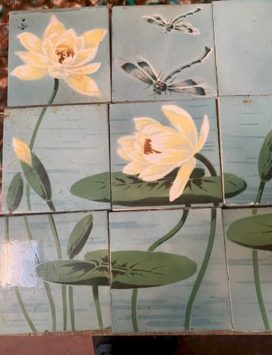 Panneau de neuf carreaux de faience émaillée de style Art Déco XX siècle