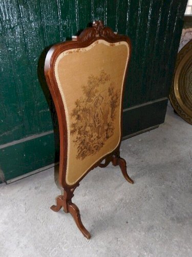 PARE FEU ANCIEN AVEC TAPISSERIE DU XIX ème SIECLE N°1