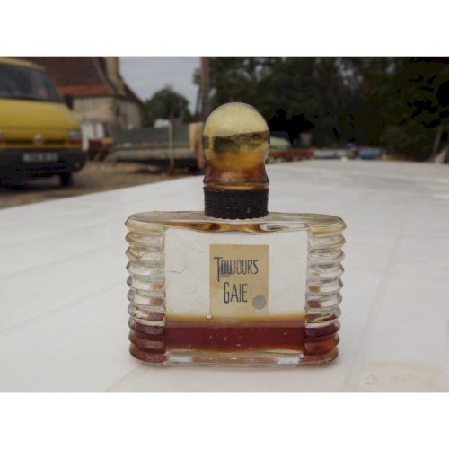 Parfum ancien Armand Duval «Toujours gaie»