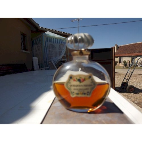 Parfum ancien HOUBIGANT «Quelques fleurs»