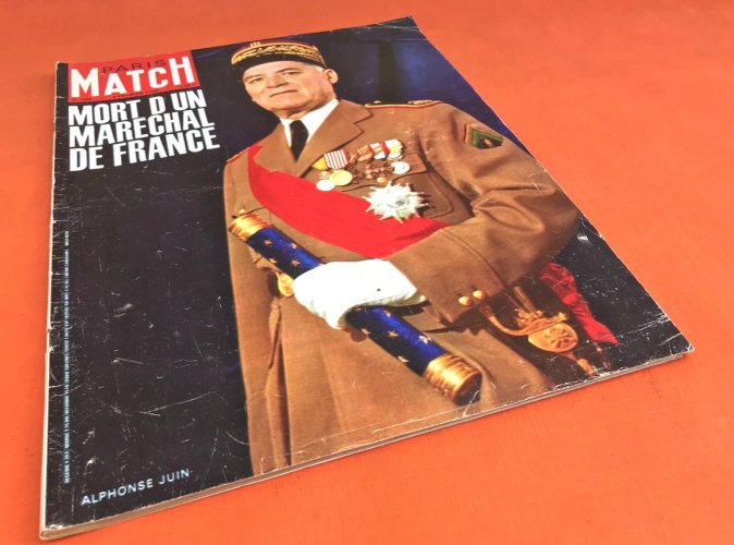 Paris Match Mort d' un Maréchal De France  4 Février 1957 N° 930
