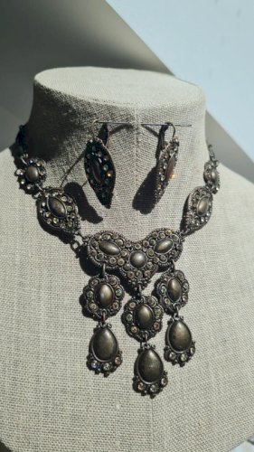 Parure Collier, boucles doreilles ( Taratata ) émaillé
