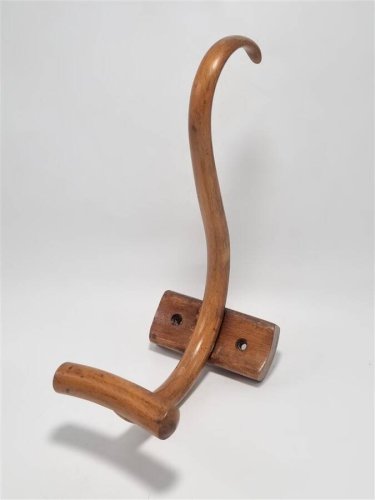 Patère en bois courbé