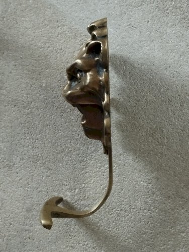 Patère en bronze Tête de lion