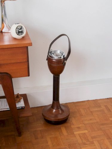 Patrice, le cendrier en bois massif et cuir N°44