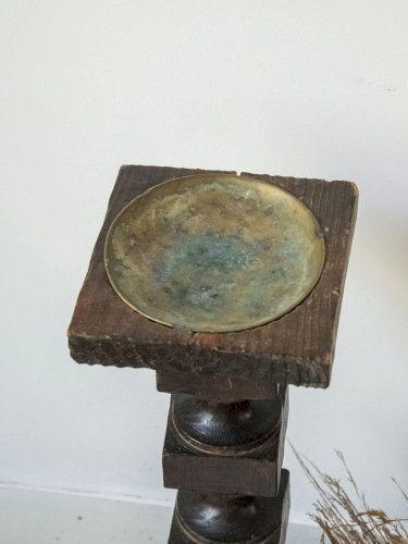 Patrice, le cendrier haut en bois N°34