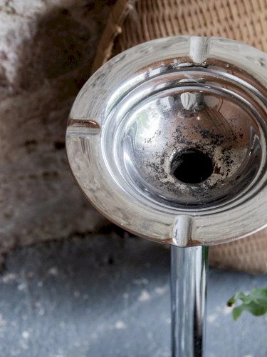 Patrice, le grand cendrier culbuto N°21