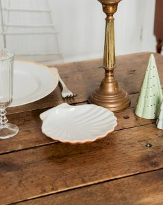 Patrice, the shell-shaped catch-all No. 50