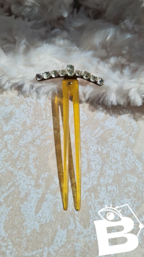 Peigne ancien en corne demi lune pour collection fin XIXé Siècle