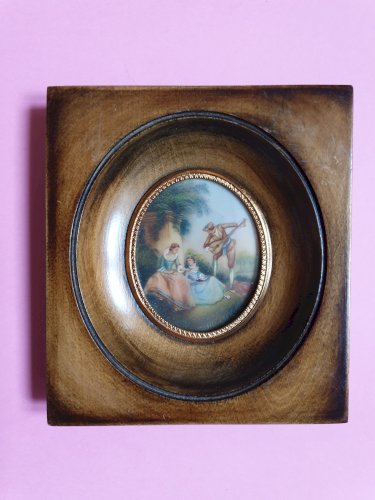 Peinture miniature dans son cadre en noyer, fin XIXè